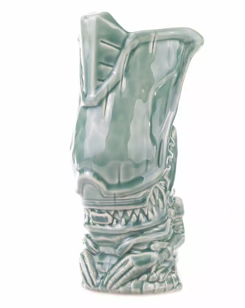 Mondo Tikis Alien Queen Tiki Mug (Acid Blood Variant) Mondo Tikis Alien Queen Tiki Mug (Acid Blood Variant)