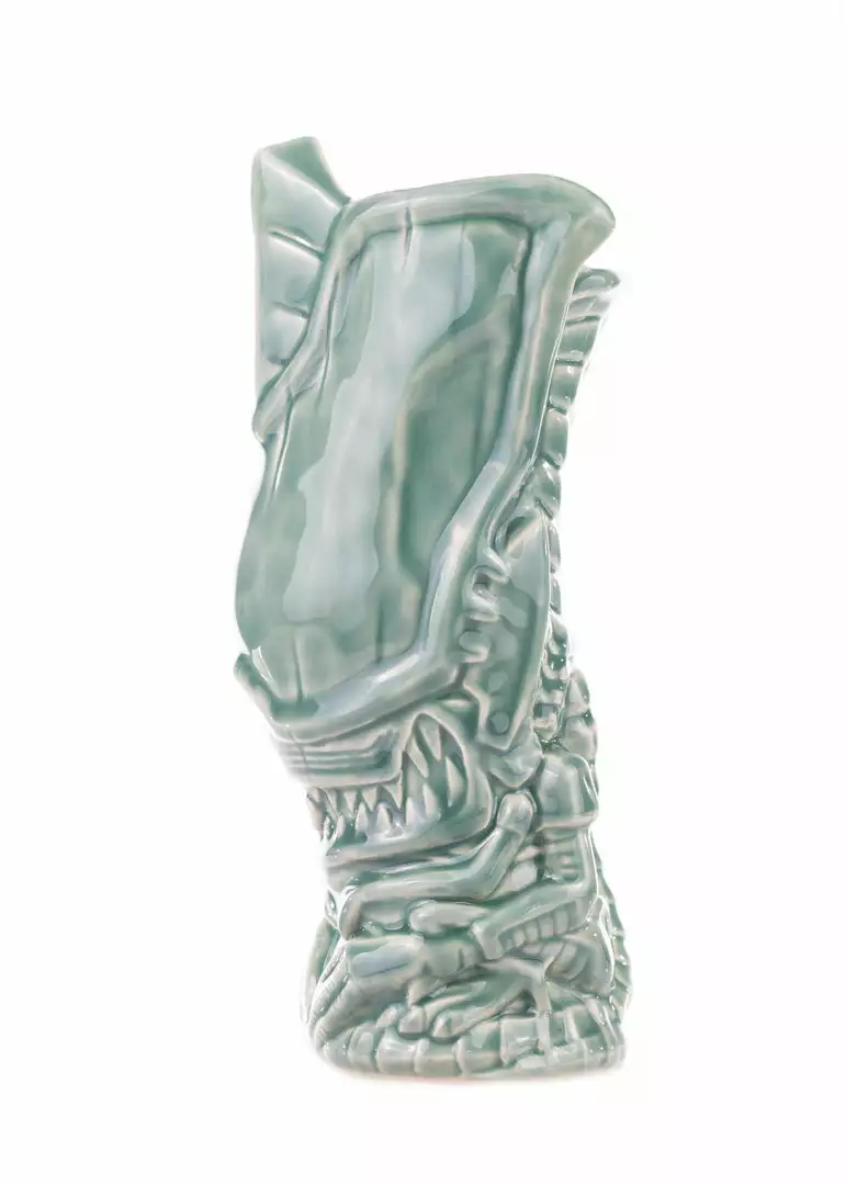 Mondo Tikis Alien Queen Tiki Mug (Acid Blood Variant) Mondo Tikis Alien Queen Tiki Mug (Acid Blood Variant)