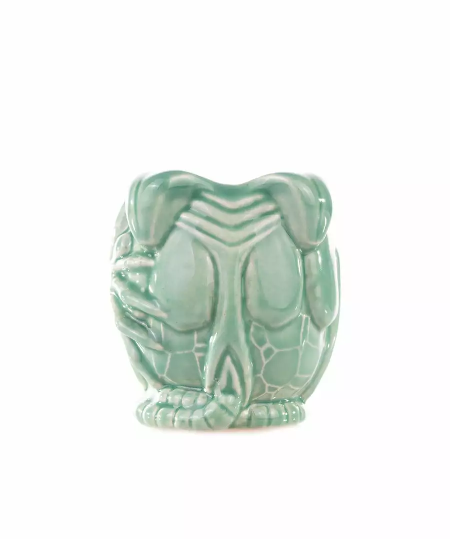 Mondo Alien Egg Tiki Shooters Set (Acid Blood Variant) - 2 Pack Mondo Alien Egg Tiki Shooters Set (Acid Blood Variant) - 2 Pack