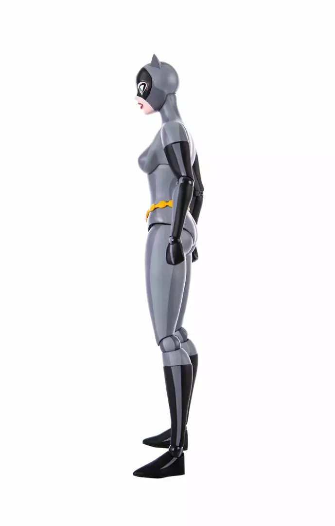 Batman: The Animated Series - Catwoman 1/6 Scale Figure - Mondo Exclusive Toys Batman: The Animated Series - Catwoman 1/6 Scale Figure - Mondo Exclusive Toys