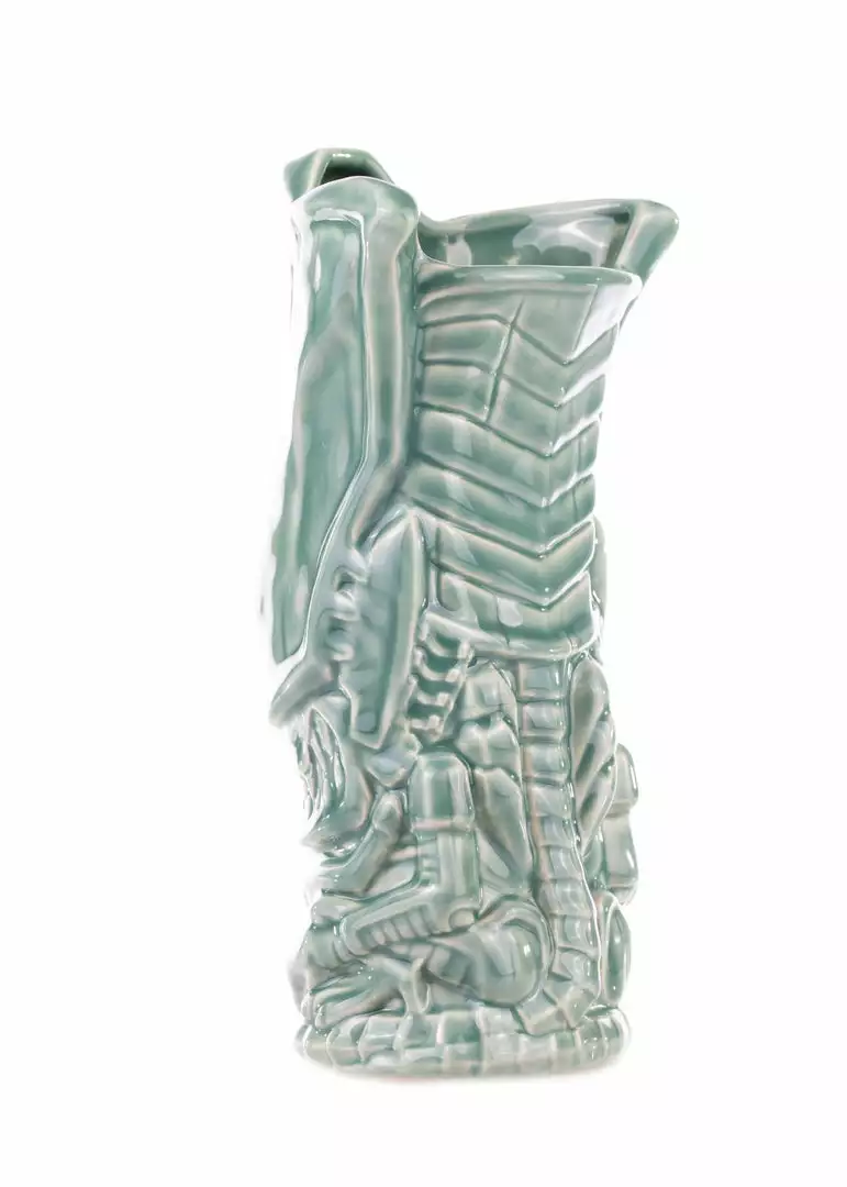 Mondo Tikis Alien Queen Tiki Mug (Acid Blood Variant) Mondo Tikis Alien Queen Tiki Mug (Acid Blood Variant)