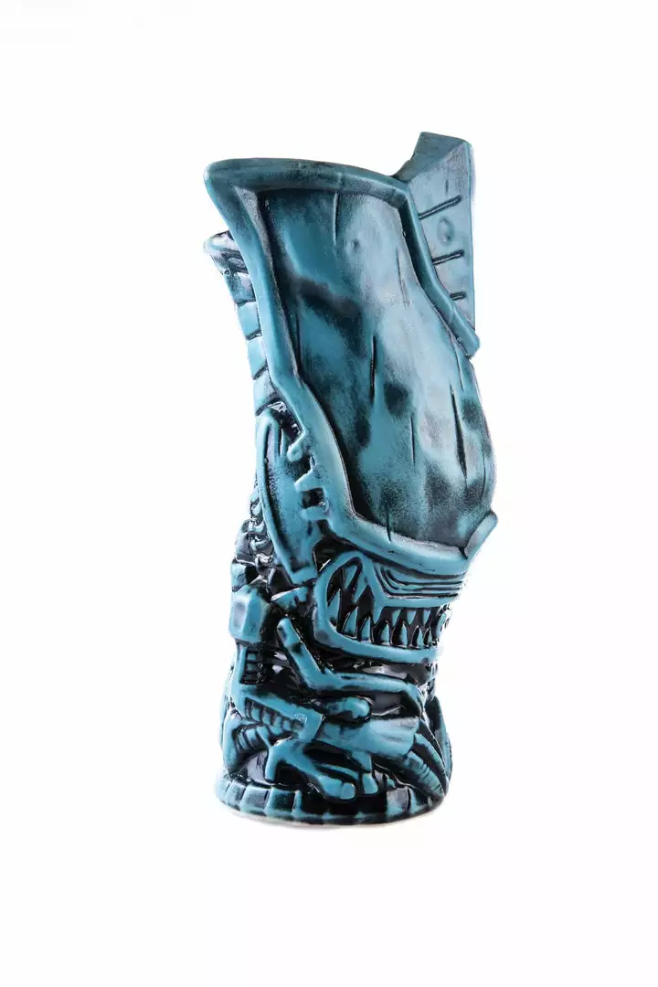 Mondo Alien Queen Tiki Mug (Airlock Variant) Mondo Alien Queen Tiki Mug (Airlock Variant)