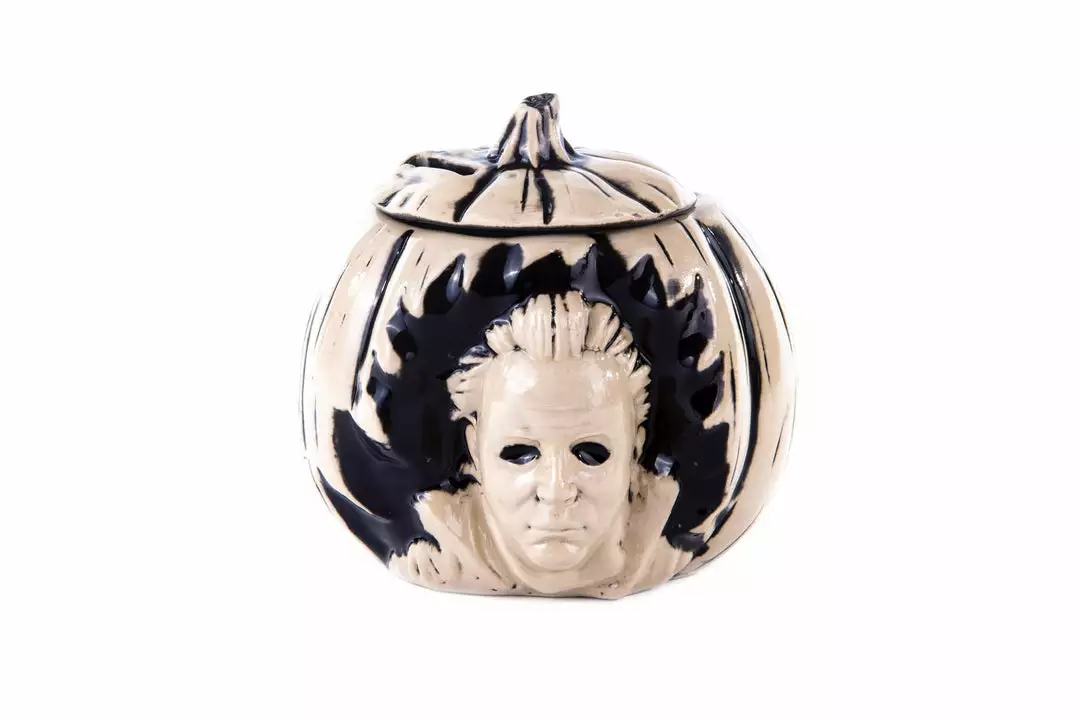 Mondo Halloween Tiki Mug (Beyond Fest Black) Tikis Mondo Halloween Tiki Mug (Beyond Fest Black) Tikis