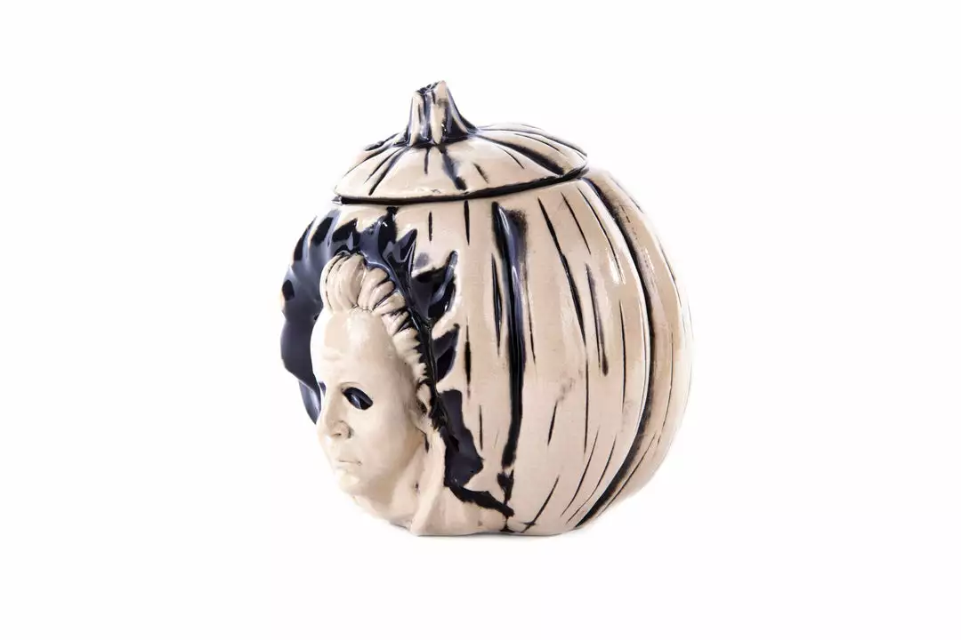 Mondo Halloween Tiki Mug (Beyond Fest Black) Tikis Mondo Halloween Tiki Mug (Beyond Fest Black) Tikis