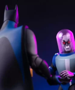 Mondo Toys Batman: The Animated Series - Mr. Freeze 1/6 Scale Figure 41 Mondo Toys Batman: The Animated Series - Mr. Freeze 1/6 Scale Figure