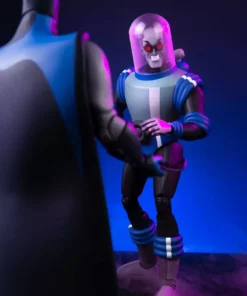 Mondo Toys Batman: The Animated Series - Mr. Freeze 1/6 Scale Figure 46 Mondo Toys Batman: The Animated Series - Mr. Freeze 1/6 Scale Figure