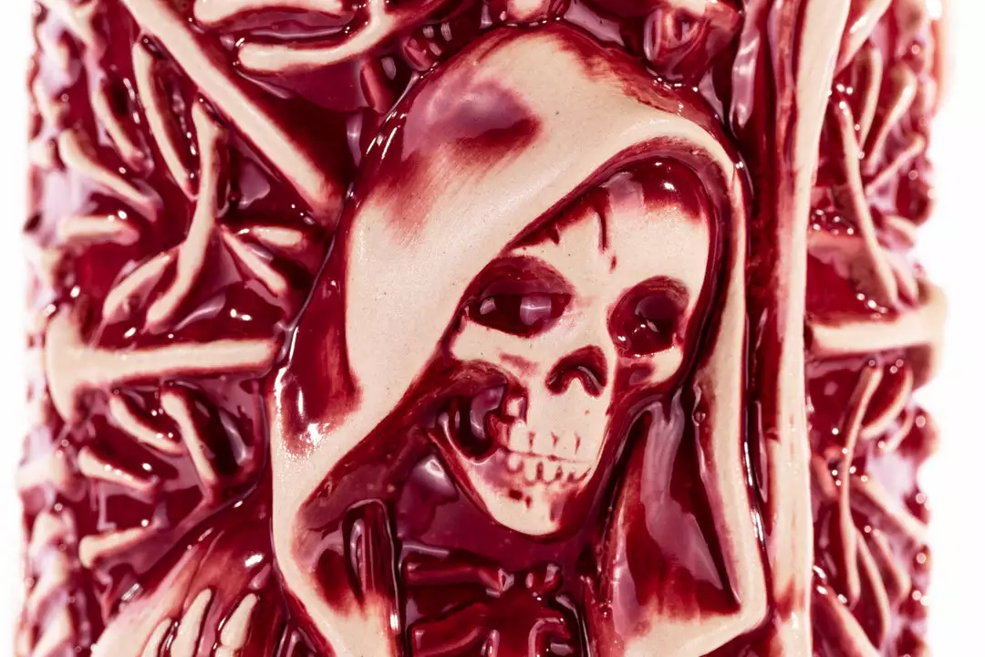 Becky Cloonan Splendor & Riches Designer Series Tiki Mug (Exsanguine Variant) Becky Cloonan Splendor & Riches Designer Series Tiki Mug (Exsanguine Variant)