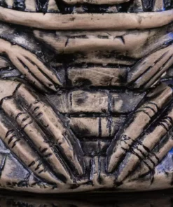 Mondo Tikis Alien Queen Tiki Mug (Xeno Bone Variant) 4 Mondo Tikis Alien Queen Tiki Mug (Xeno Bone Variant)