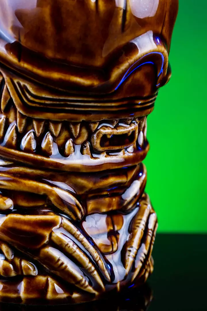 Mondo Tikis Alien Queen Tiki Mug (Alamo Variant) Mondo Tikis Alien Queen Tiki Mug (Alamo Variant)