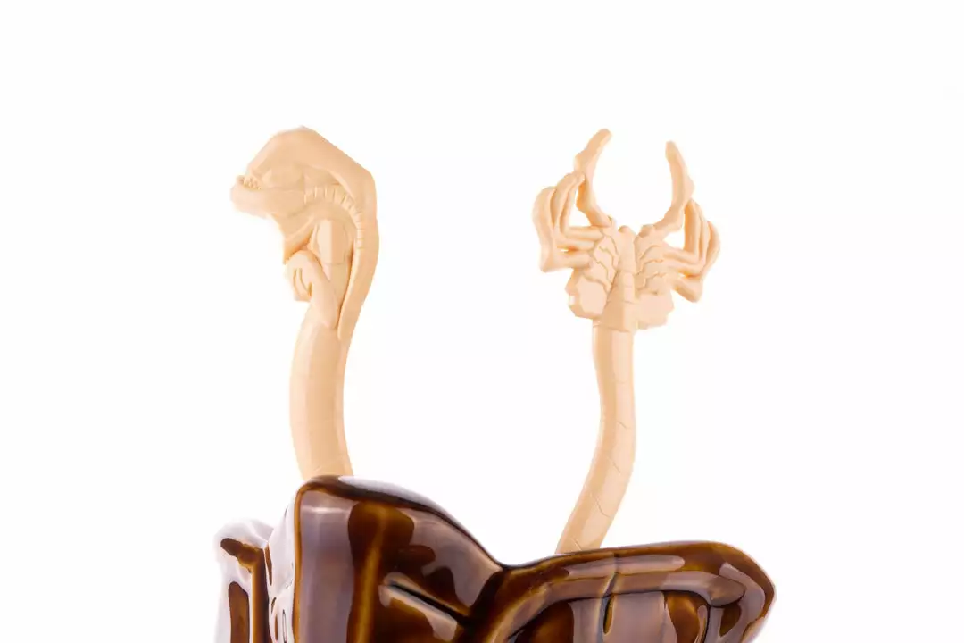 Mondo Tikis Alien Queen Tiki Mug (Alamo Variant) Mondo Tikis Alien Queen Tiki Mug (Alamo Variant)