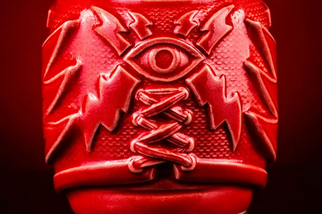 Mike Bonanno El Ojo Fantastico Tiki Mug – Furia Roja Variant Mike Bonanno El Ojo Fantastico Tiki Mug – Furia Roja Variant