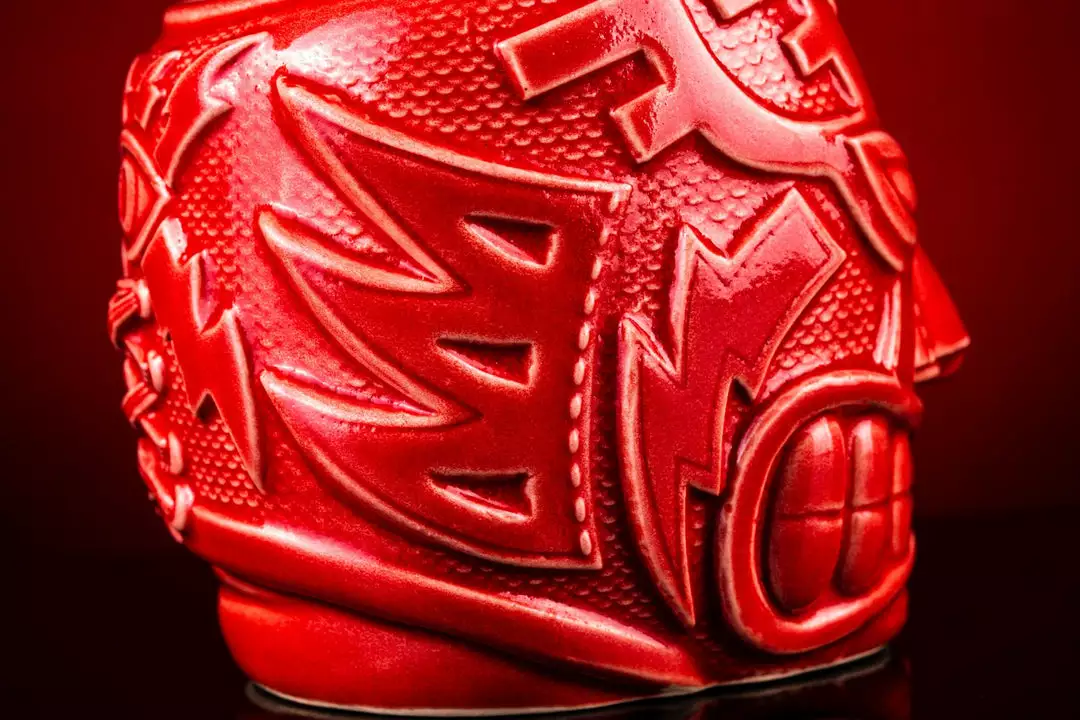 Mike Bonanno El Ojo Fantastico Tiki Mug – Furia Roja Variant Mike Bonanno El Ojo Fantastico Tiki Mug – Furia Roja Variant