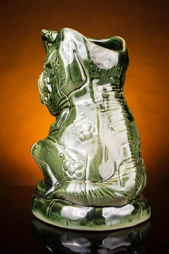 Mondo Tikis Jurassic Park – T-Rex Tiki Mug (Isla Nublar Variant) Mondo Tikis Jurassic Park – T-Rex Tiki Mug (Isla Nublar Variant)