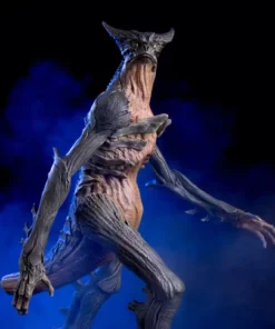 Mondo Colossal Giant Monster Maquette 4 Mondo Colossal Giant Monster Maquette