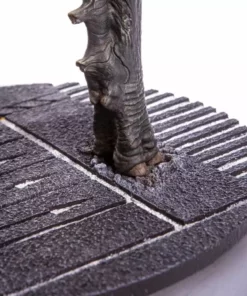 Mondo Colossal Giant Monster Maquette 19 Mondo Colossal Giant Monster Maquette