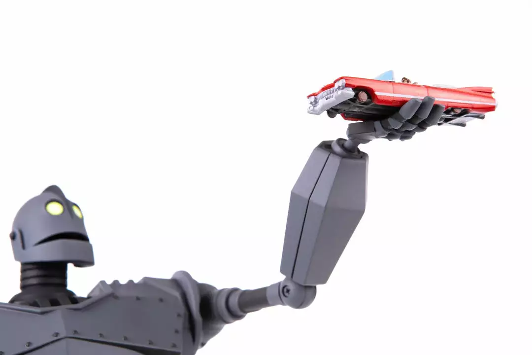 Toys Iron Giant MONDO MECHA Figure Exclusive Toys Iron Giant MONDO MECHA Figure Exclusive