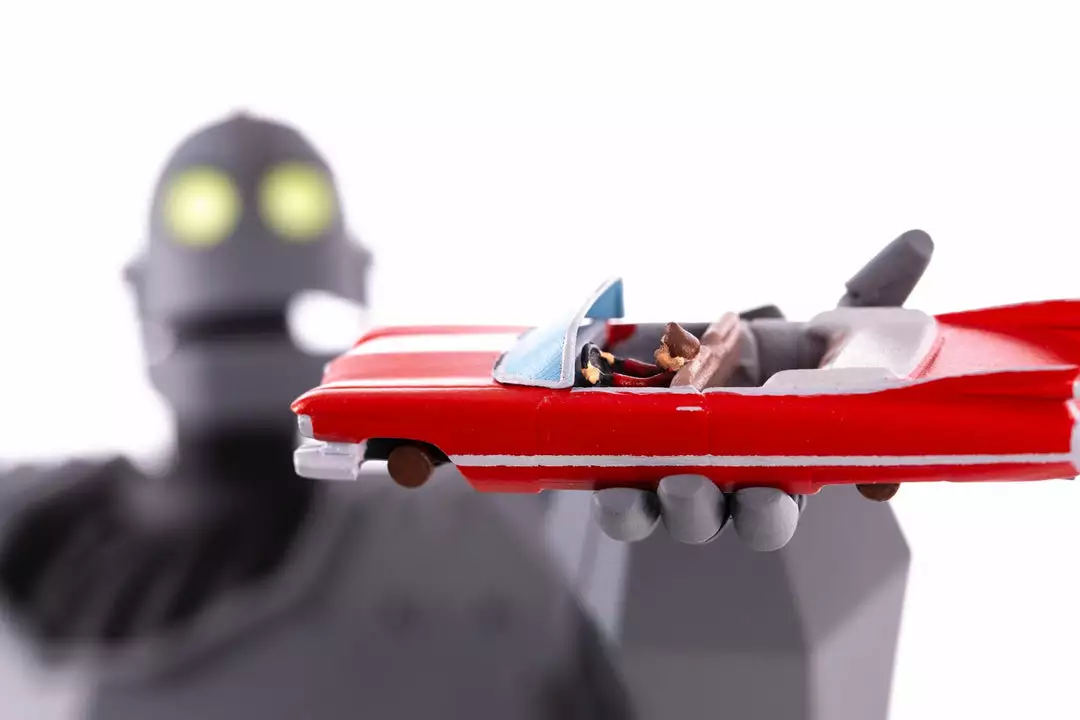 Toys Iron Giant MONDO MECHA Figure Exclusive Toys Iron Giant MONDO MECHA Figure Exclusive