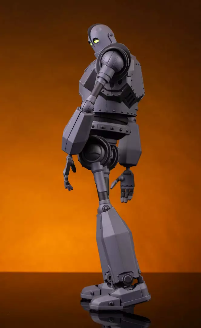 Toys Iron Giant MONDO MECHA Figure Exclusive Toys Iron Giant MONDO MECHA Figure Exclusive