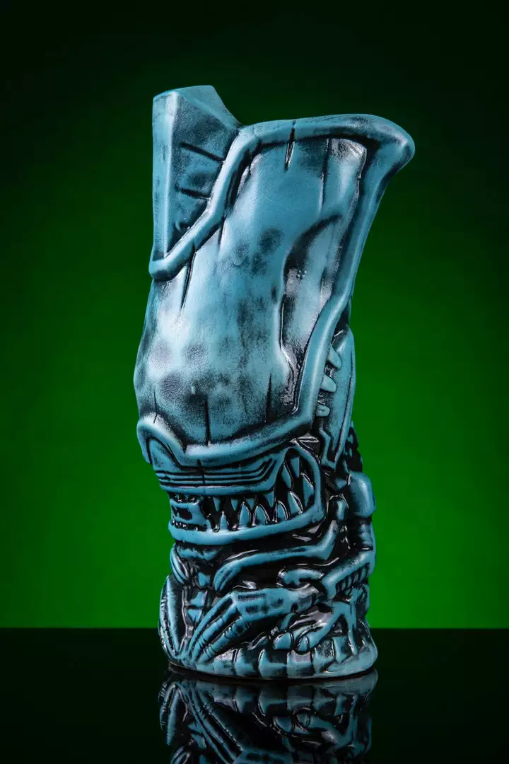 Mondo Alien Queen Tiki Mug (Airlock Variant) Mondo Alien Queen Tiki Mug (Airlock Variant)