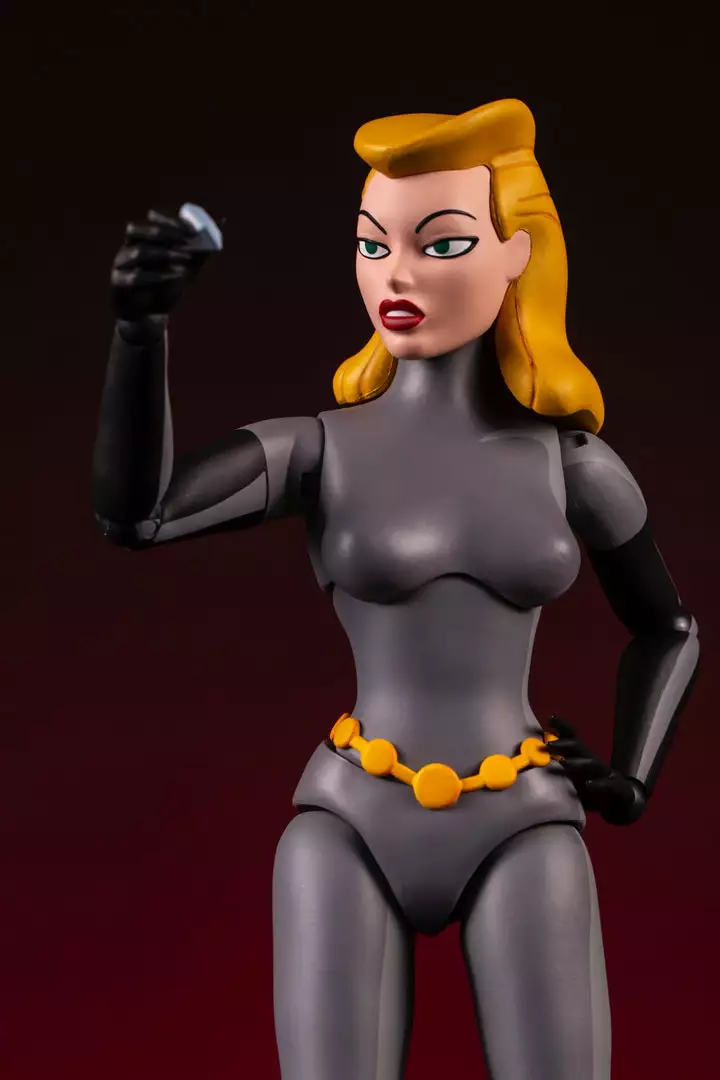 Batman: The Animated Series - Catwoman 1/6 Scale Figure - Mondo Exclusive Toys Batman: The Animated Series - Catwoman 1/6 Scale Figure - Mondo Exclusive Toys