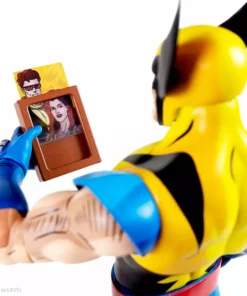 Mondo Wolverine 1/6 Scale Figure