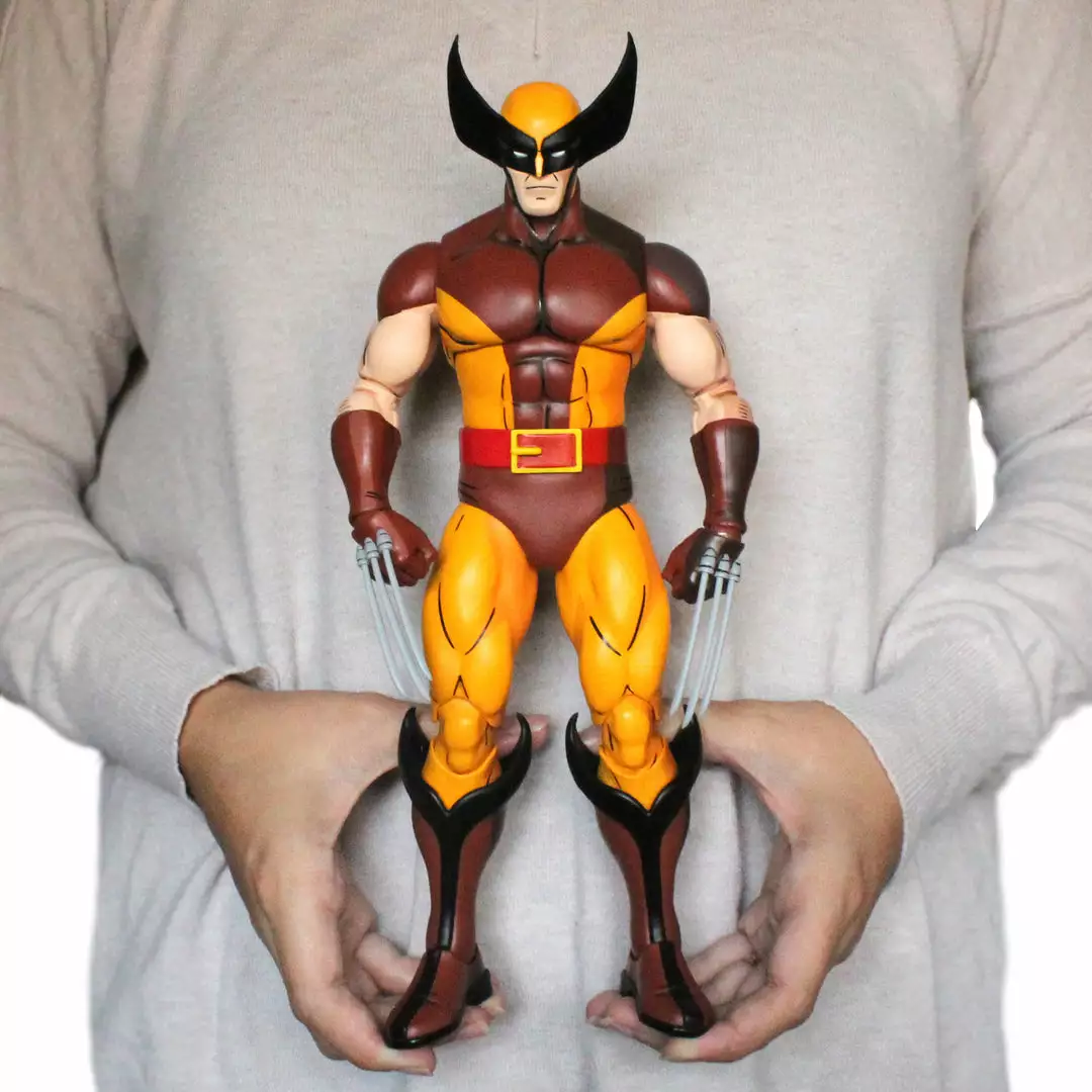 Mondo Toys Wolverine 1/6 Scale Figure - Limited Edition Pryde Of The X-Men Variant Mondo Toys Wolverine 1/6 Scale Figure - Limited Edition Pryde Of The X-Men Variant
